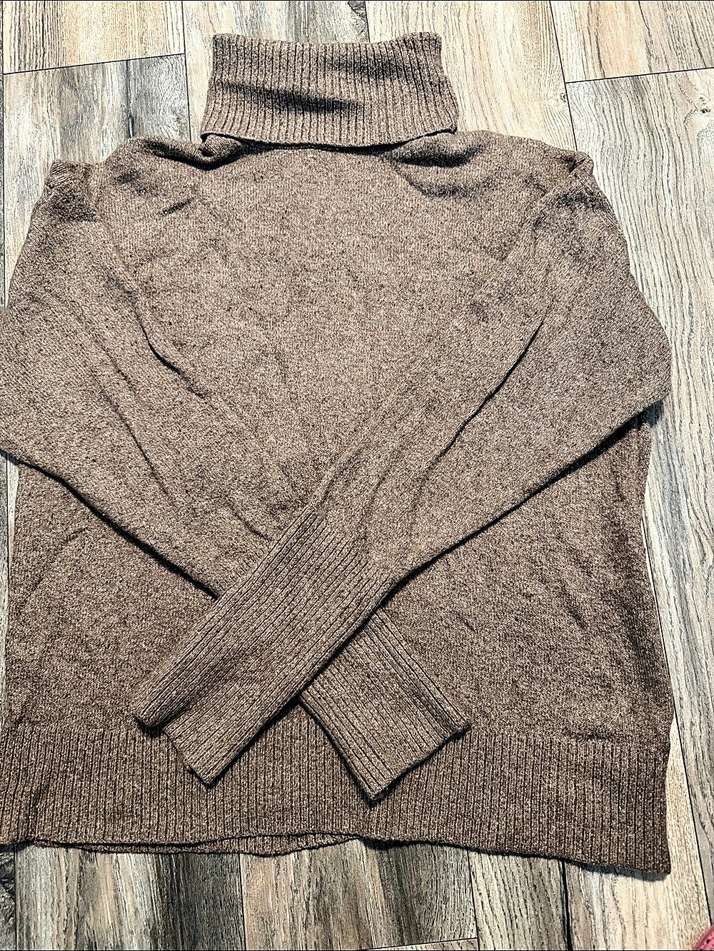 Old Navy SoSoft Turtleneck Sweater Brown Large